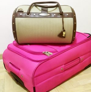 Fotografija kofera i ručnog prtljaga